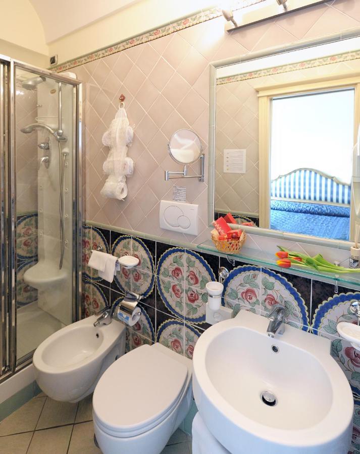 Amalfi Old Square Room & Apartments Экстерьер фото