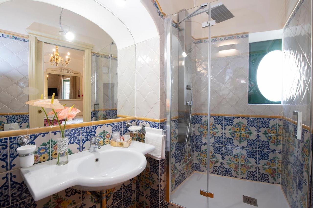 Amalfi Old Square Room & Apartments Экстерьер фото