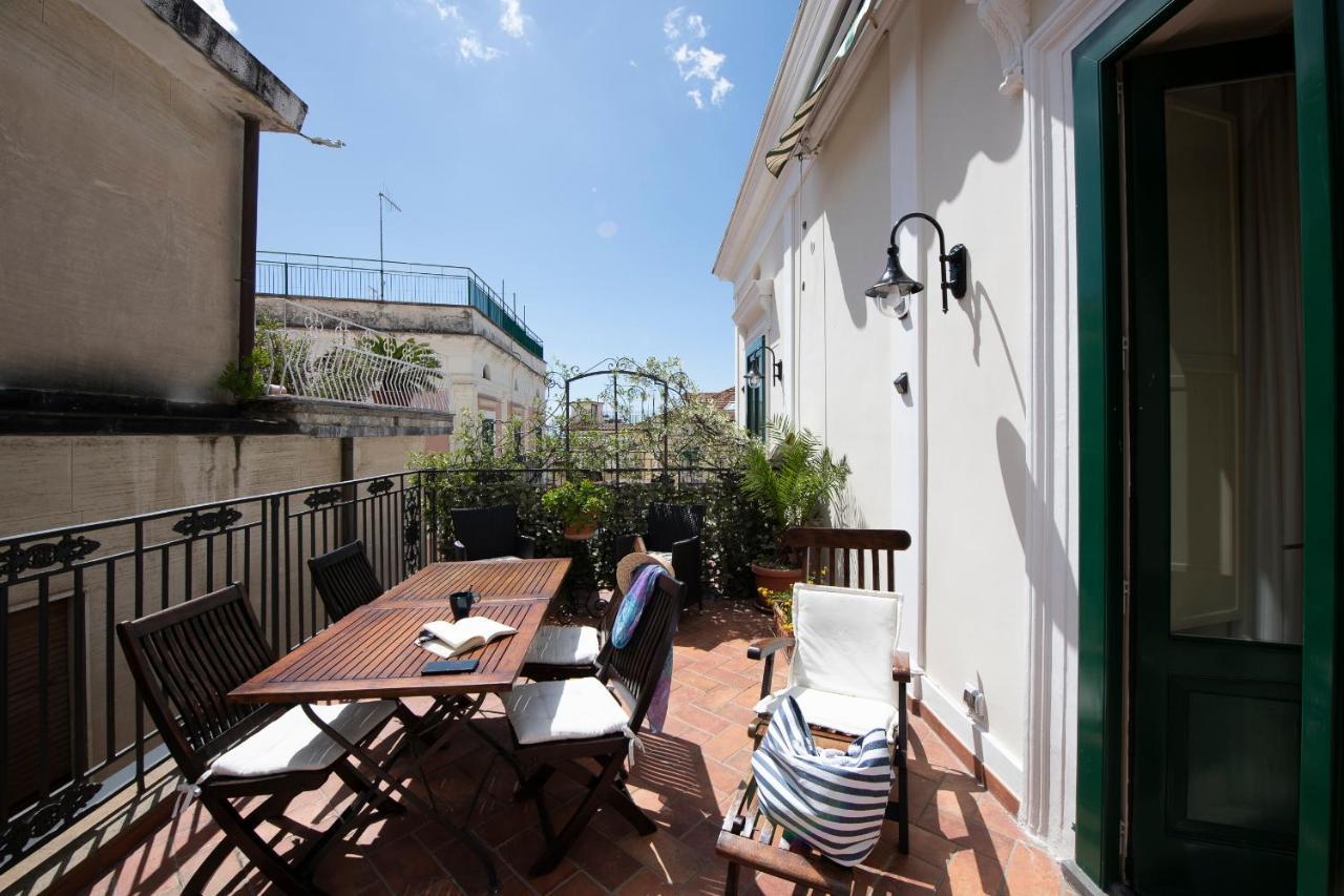 Amalfi Old Square Room & Apartments Экстерьер фото