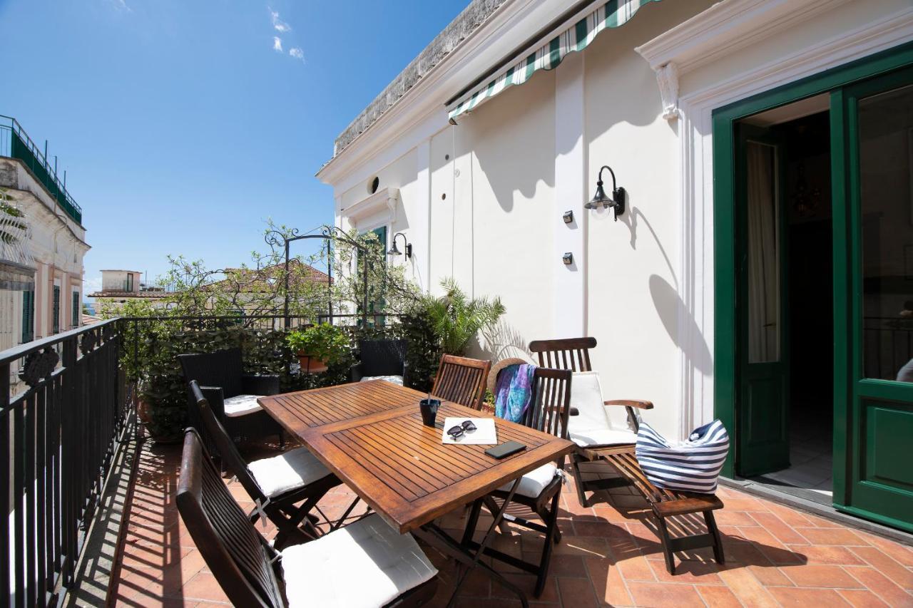 Amalfi Old Square Room & Apartments Экстерьер фото