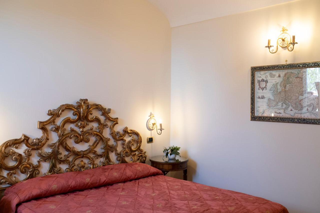 Amalfi Old Square Room & Apartments Экстерьер фото