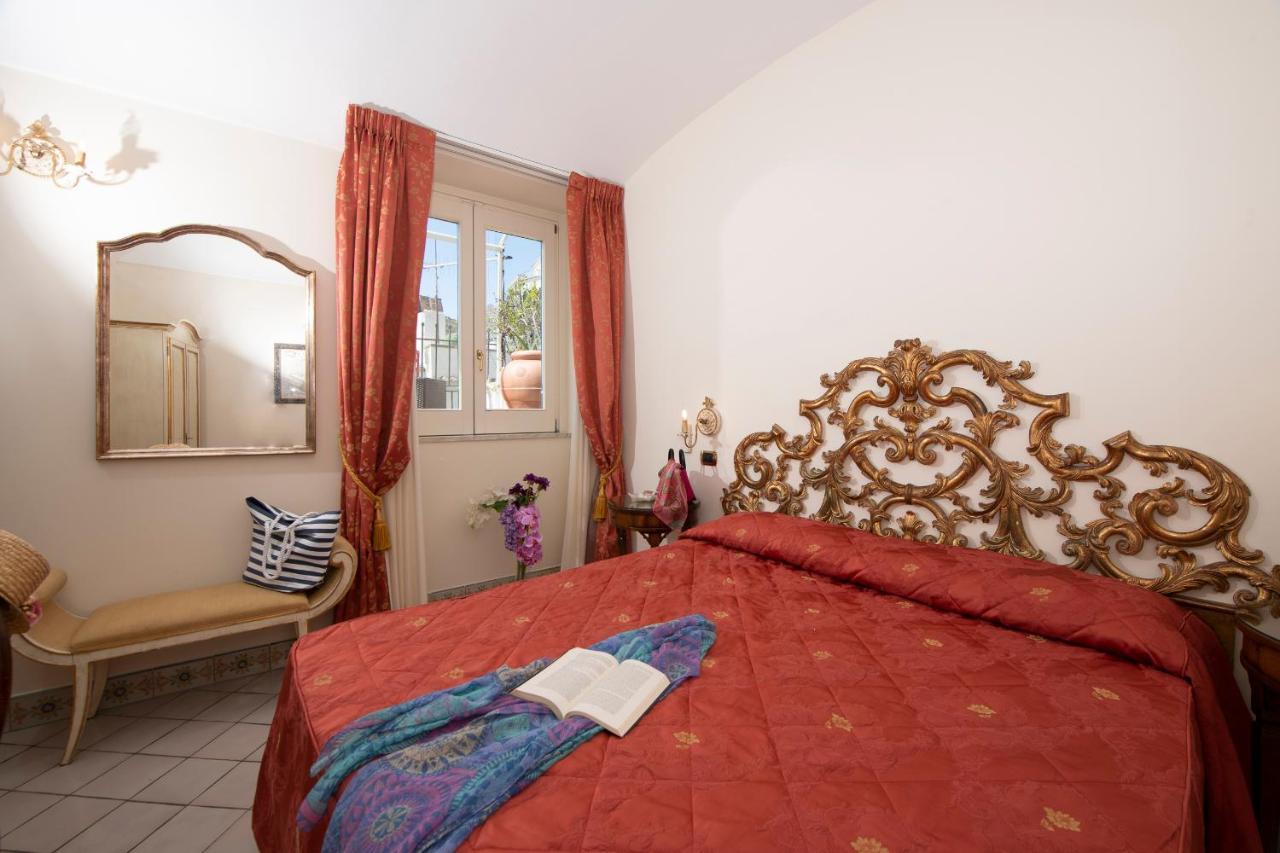 Amalfi Old Square Room & Apartments Экстерьер фото